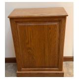 OAK CLOTHES HAMPER
