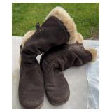 ST JOHN BAY BOOTS WOMENS 8 1/2