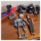 MAX STEEL ACTION FIGURE W/ MOTORCYCLE & MORE