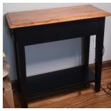 SMALL SIDE TABLE