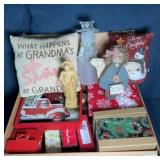 CHRISTMAS ORNAMENTS & DECOR