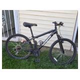 MONGOOSE EXCURSION BICYCLE