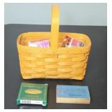 1999 LONGABERGER MEDIUM KEY BASKET