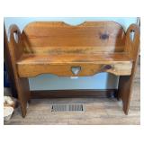 SWEETHEART ENTRYWAY BENCH