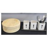 UTENSIL SORTER & WOOD CHARGERS