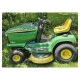 JOHN DEERE LT155 42 INCH RIDING LAWN MOWER (ALT LO