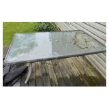 OUTDOOR PATIO TABLE