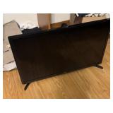 SAMSUNG 32 INCH TV NO POWER CORD & REMOTE