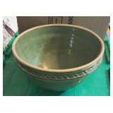CROCK BOWL