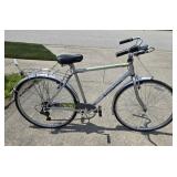 SCHWINN MENS BICYCLE GRAY