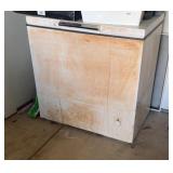 AMANA CHEST FREEZER FOR SCRAP OR STORAGE