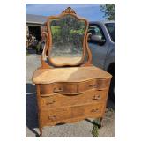 ANTIQUE TIGER OAK DRESSER W/ MIRROR