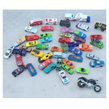 DIE CAST CARS 1:64