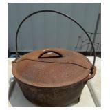 CAST IRON CALDRON