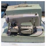KENMORE HEAVY DUTY SEWING MACHINE