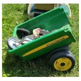 JOHN DEERE PLASTIC TRAILER W/ TRAINING WHEELS