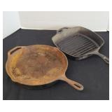 (2) LODGE CAST IRON SKILLETS