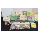 KEYBOARD & CHILDRENS BOOKS