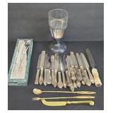 SILVERPLATE SILVERWARE & REED HOLDER
