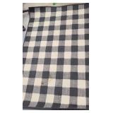 3 FOOT X 5 FOOT INDOOR OUTDOOR RUG