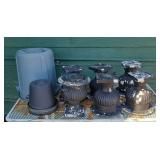 PLASTIC PLANTERS