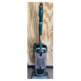 SHARK VACUUM CLEANER