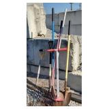 LONG HANDLED YARD TOOLS