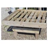 WOOD STAND DISPLAY