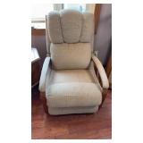 LA Z BOY RECLINER