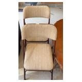 (2) FOLDING CHAIRS