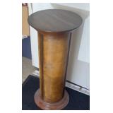 PLANT STAND PEDESTAL