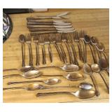 HOLMES & EDWARDS SILVERPLATE SILVERWARE