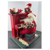 ANIMATED SANTA PLAYING PIANO