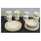 ROYAL HOLLY HOLIDAY TEA SET