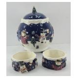ST NICHOLAS SQUARE HOLIDAY COOKIE JAR & SNACK