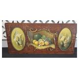 ANTIQUE PICTURE FRAME W/ PRINTS