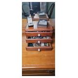 JEWELRY BOX W/ JEWELRY