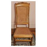 VINTAGE ROCKING CHAIR