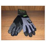 1) Large Kast Raptor Gloves
