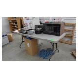 Folding Table, Scale with Price Calulator,