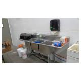Stainless Steel 3 Basin Sink, Dish Soap,