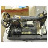 Singer Sewing Machine