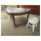 Accent Table, Wicker Stool