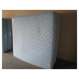 2) Lady Englander Velvet Touch King Size