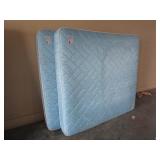 2) Lady Englander Velvet Touch King Size