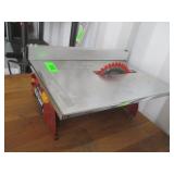 Chicago electric 7" Portable Wet Cutting Tile Saw