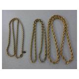 3) Chain Necklaces