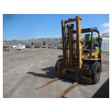 Cat Forklift 9000K Lift