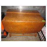 Table with Folding Sides and Expansion Leaves