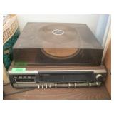 Juliette Record / 8-Track Player